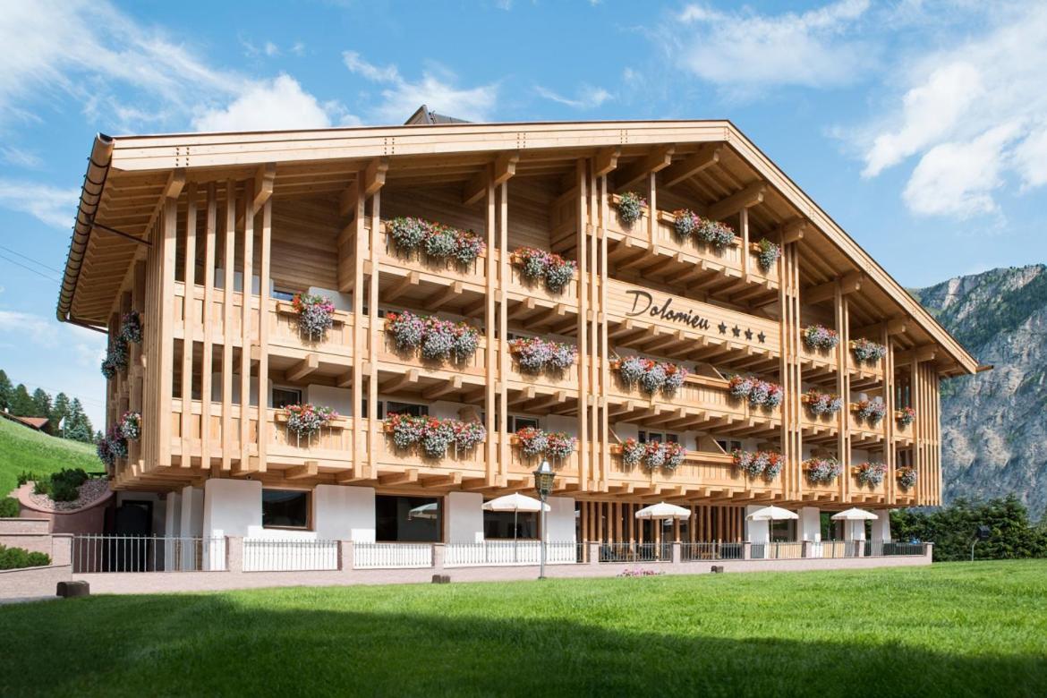 Hotel Garni Dolomieu Sëlva Buitenkant foto