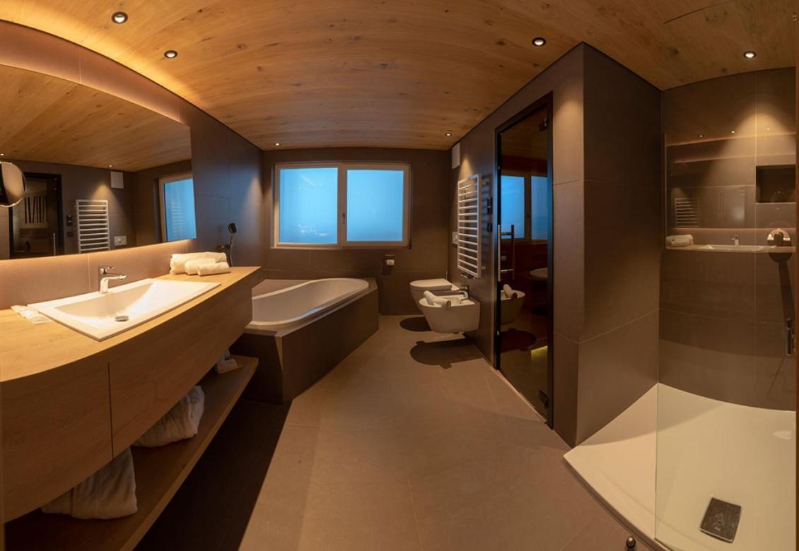 Hotel Garni Dolomieu Sëlva Buitenkant foto